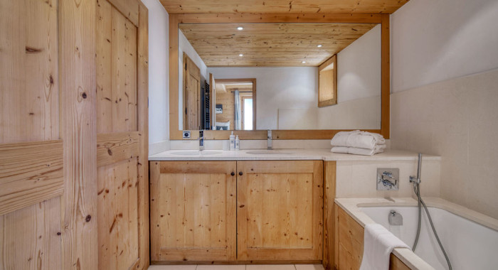 Chalet Sarire, Val D'Isere ski chalet, image 4